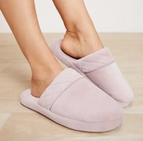 Barefoot Dreams Barefoot Dream LuxeChic Slippers Size 5/6 Small Faded Rose Loungewear Quilted