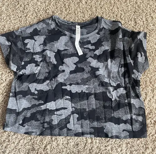 Lululemon Cates Tee