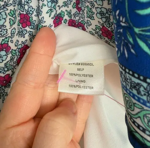 Skies Are Blue Women’s Medium Cold Shoulder Mini Dress Patterned