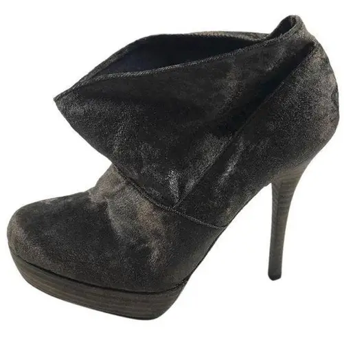 Luxury Rebel brown suede 8 ankle bootie heel