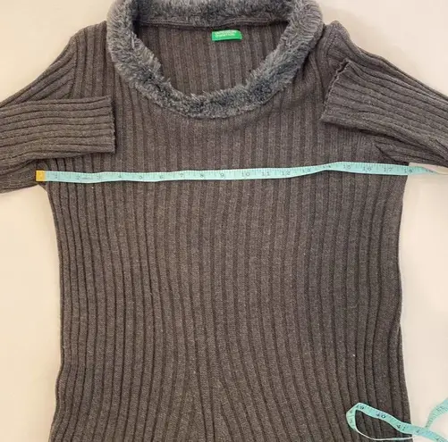 United Colors Of Benetton Gray Knit Long Sleeve Midi Dress w/ Faux Fur Sz M Wool