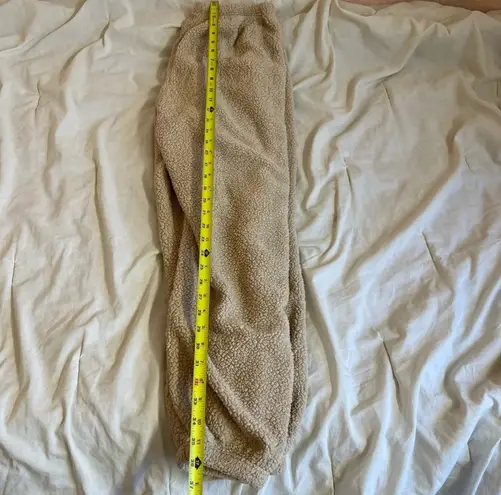 SheIn Beige Fuzzy Two Piece Co-ord Lounge Set Size Medium - Image 14