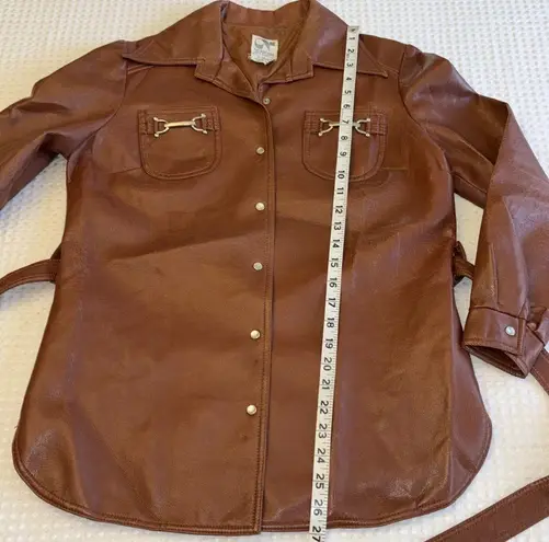 VINTAGE Brown Faux Leather Belted Shirt Jacket Size SMALL MEDIUM Pearl Snap 70s