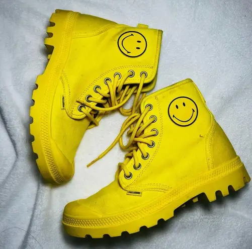 Palladium PAMPA SMILEY FEST BAG BLAZING YELLOW - 5.5