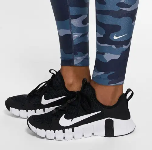 Nike NWT  Dri-FIT One Women's Mid-Rise Camo Leggings (Thunder Blue)