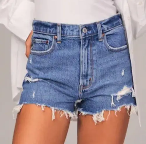 Abercrombie & Fitch Abercrombie Ultra High Rise Mom Short Denim Cutoffs Medium Destroy Blue 28 / 6