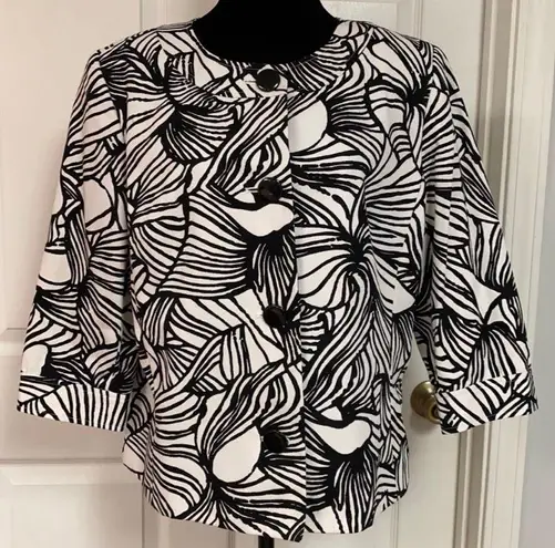Covington 1/4 length sleeves blk/wht jacket. M