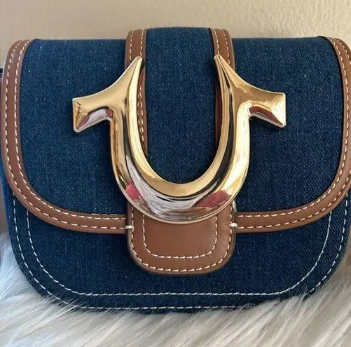 True Religion NWT  Crossbody Bag Mini Flap Adjustable bag with Horseshoe Logo