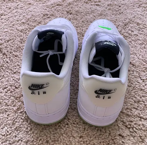 Nike Glow In The Dark Air Force 1