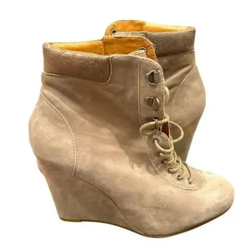 Pour La Victoire Women's Lang Tan Laced Wedge Platform Boots Booties Sz 8.5