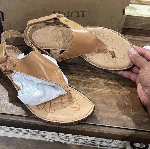 Born concept Thong Sandals