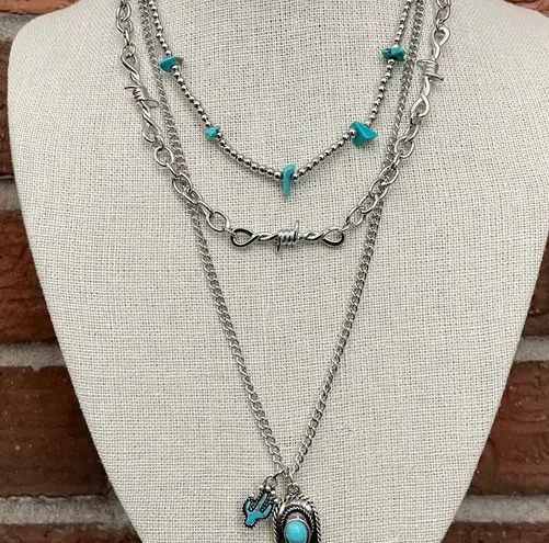 Turquoise Cowboy Hat and Barbed Wire Necklace Set Silver