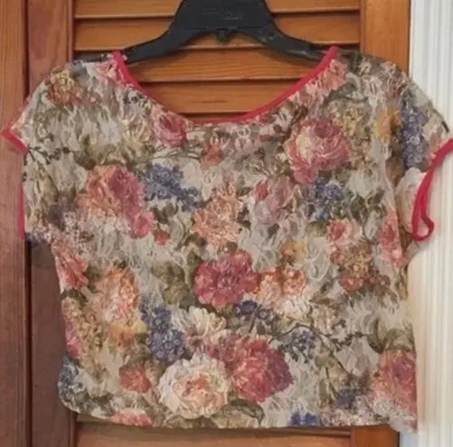 Forever 21 Lace flower print top