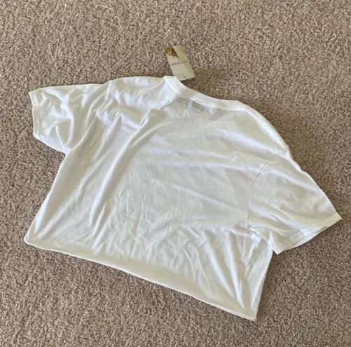 Distressed Vintage Couture Oh I’m lucky cropped tee. M/L