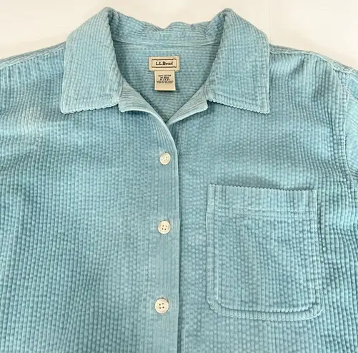 L.L.Bean  Light Blue Wide Wale Corduroy Button Shirt‎ MEDIUM