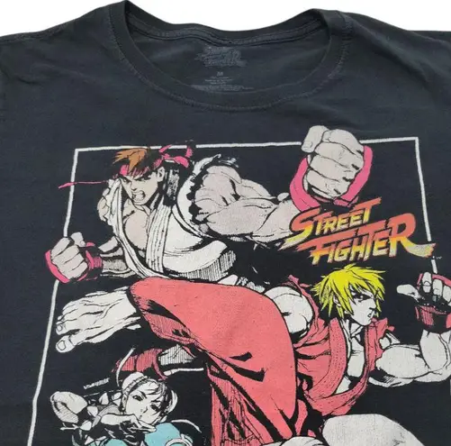 Capcom Street Fighter Shirt Size Medium Gaming Shirt Gamer Graphic Print T-Shirt Unisex T-shirt