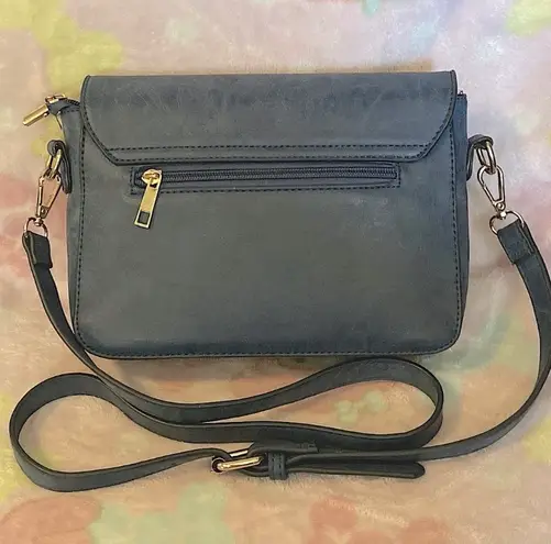 mellow world vintage Blue Leather shoulder bag w/gold chain & Oring (unused)