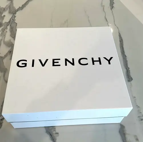 Givenchy Chelsea Boots
