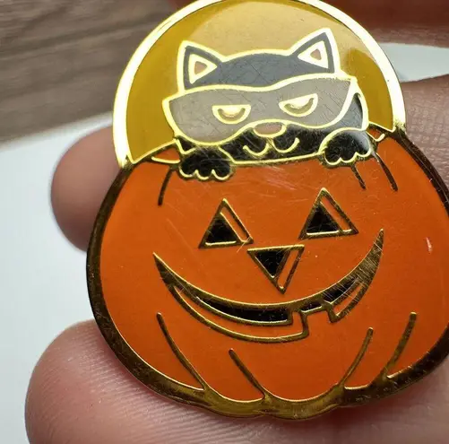 Halloween Jack O’Lantern Pumpkin Lanterns Brooch Pin Lot Of 2