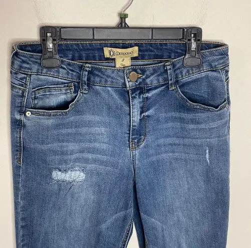 Democracy slim straight flood boho embroidered distressed cropped jeans size 8