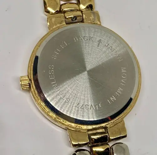 Vintage women’s quartz analog watch silver gold tone 32mm reversible band runs