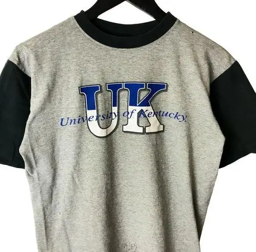 Savvy 90s Vintage University of Kentucky T Shirt Single Stitch Medium M Gray Cotton