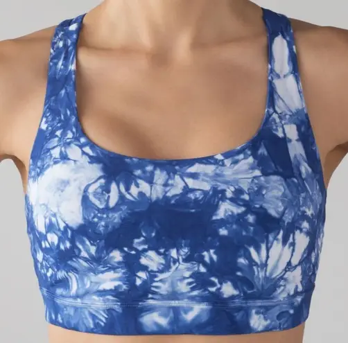 Lululemon  Energy Bra Shibori
Shibori Varsity Blue White