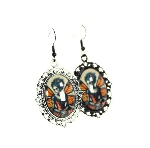 Handmade Gothic Victorian "Madam Butterfly’s Lament" Gothic Butterfly Fairy Jewel…