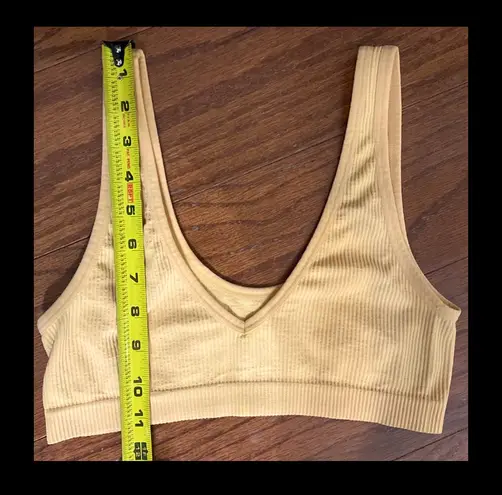 Colsie orange sports bra