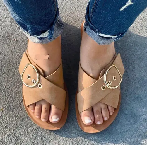 Nude/natural Adjustable Buckle Vegan Leather Strap Sandal Tan Size 6.5