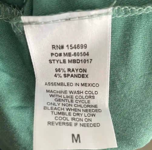 Bee Uniq 🆕Dusty Green Ruffle-Accent Cold Shoulder Maxi M🆕