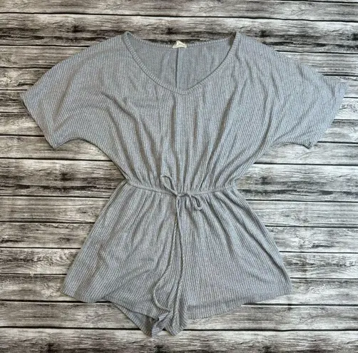 143 Story by Line Up Women's Romper M Med Medium Light Grey Gray Soft Ribbed Tie