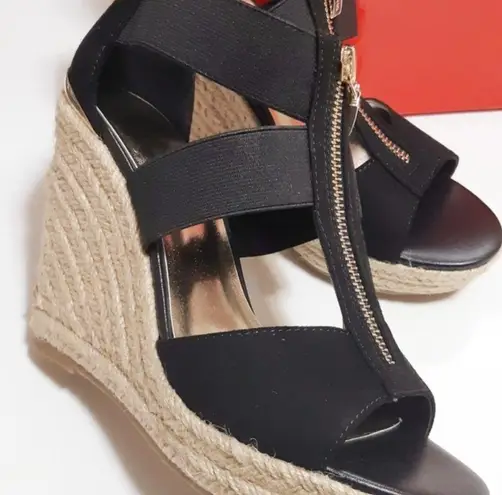 Guess  "Lora" zip-front espadrille