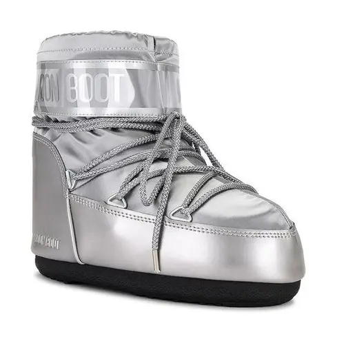 The Moon  BOOT Icon Low Glance Boot in Silver