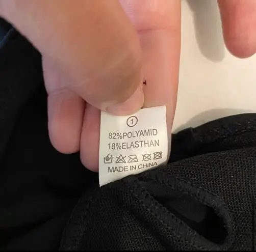 Blooming Jelly Small Black Bikini Top