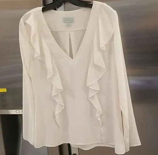 Veronica M 💕💕 Long Sleeve Ruffle Blouse