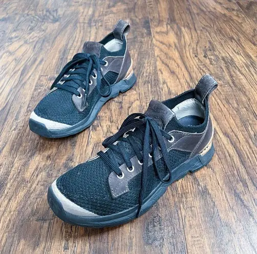 Danner • Overlook Knit Low Sneaker black lace up brown leather hiking trail Size undefined