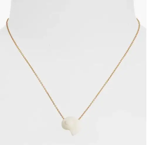 Madewell NWT  gold tone Resin Shell Pendant Necklace