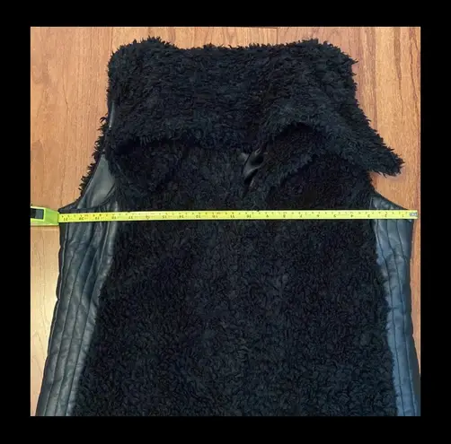 Marc New York Jackets & Coats Faux Fur Vegan Leather Vest- size large