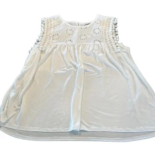 Rain & Rose White Sleeveless Top with Eyelet Details and Tassels size XL