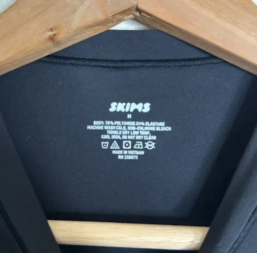 SKIMS Fits Everybody Long Sleeve Bodysuit M