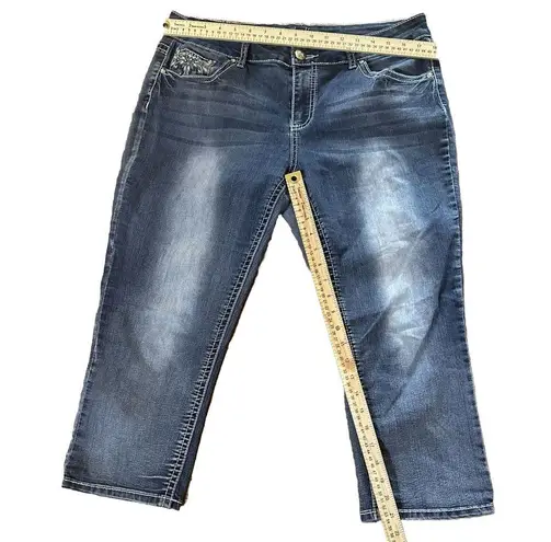Love Indigo Premium Women's Capri Jeans Size 12 Western Embroidered Stretch