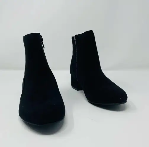 INC NWT  International Concepts Floriann Ankle Booties Black Suede Block Heel