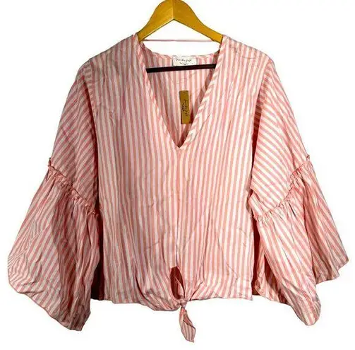 Lavender Field NWT Striped Tie Front Top Size Large