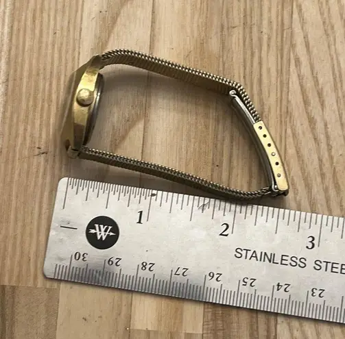 Hamilton Watch Electronic Vintage RARE 10KT Gold Plated Case and Mesh Bracelet