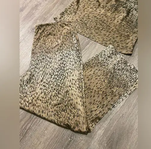 Victoria's Secret  Satiny Animal Print Lounge | Pajama Set