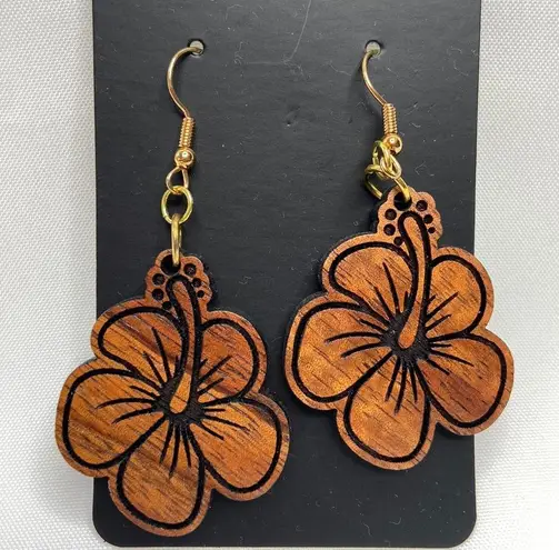 Hand Crafted Wood Hibiscus Laser Cut Dangle Pierced Hawaiian Island Earrings NEW