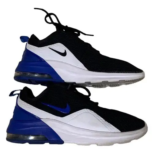 Nike Air Max Motion 2 Black/White/Blue Color Way Low Top Lace Up Unisex Sneakers