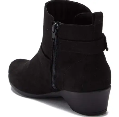 Italian Shoemakers NWT Black Faux Suede Buckle Ankle Boots Booties 10