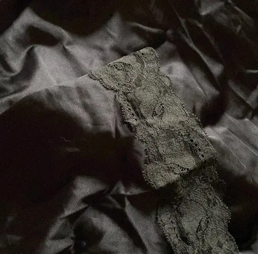 Vintage 1990s black waist half slip knee length midi Komar large Aniron Nylon